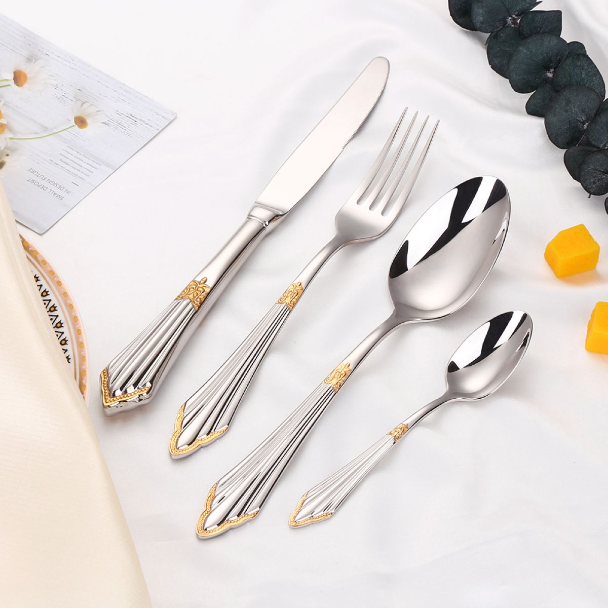 24-Piece Luxury Flatware Set – Silver with Gold Accents