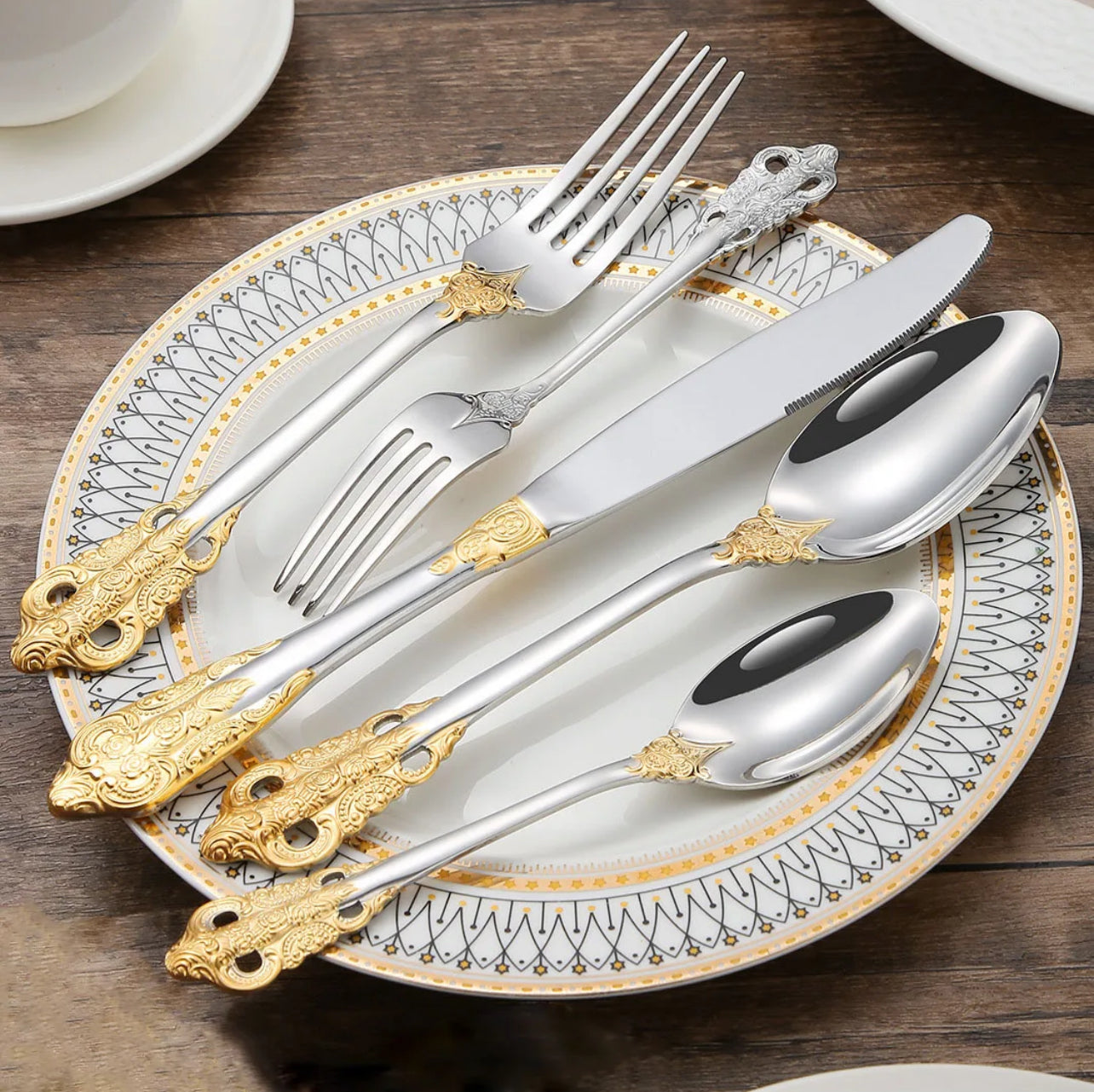 Royal Flatware Luxury Flatware Set | 304(18/10) Stainless Steel | Elegant Dining Collection