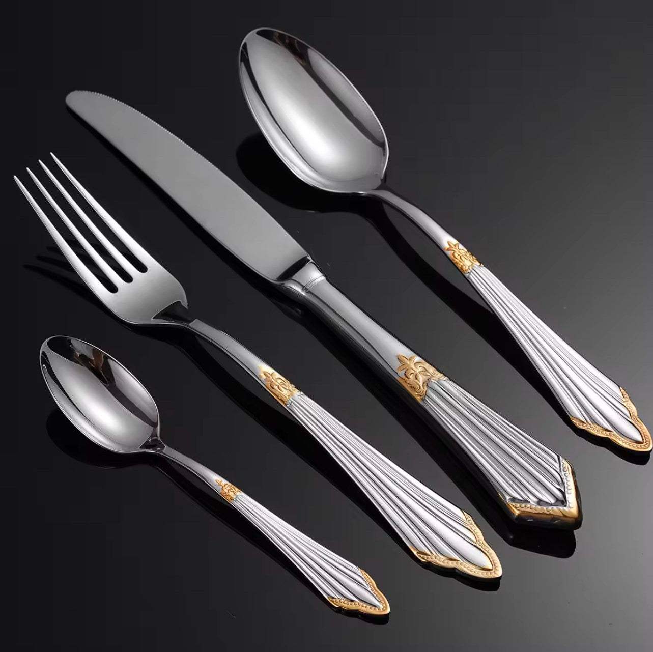 24-Piece Luxury Flatware Set – Silver with Gold Accents